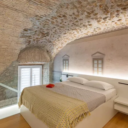 Apartment Iflat Glass And Stone Loft Rome